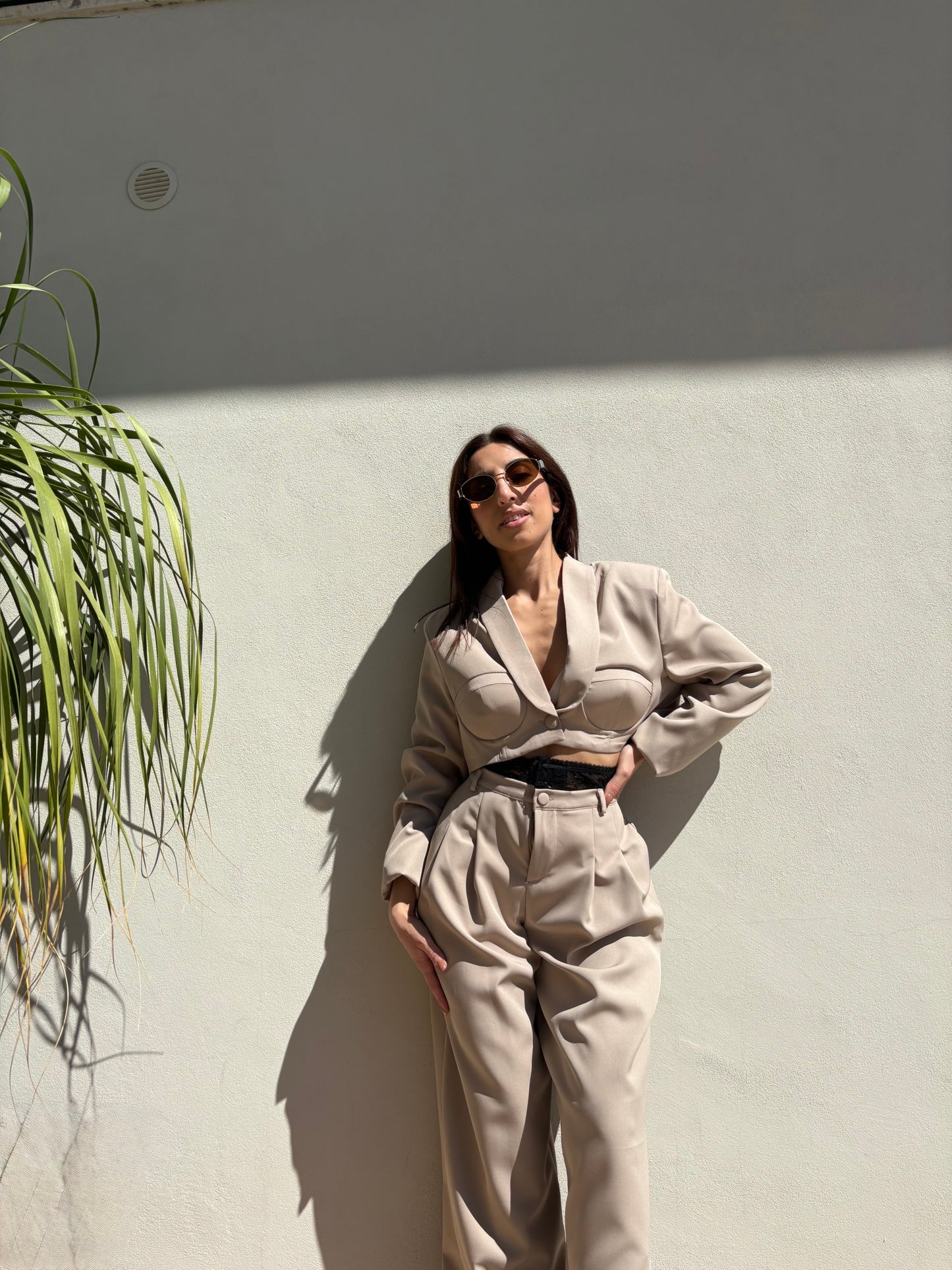 Completo crop in pizzo