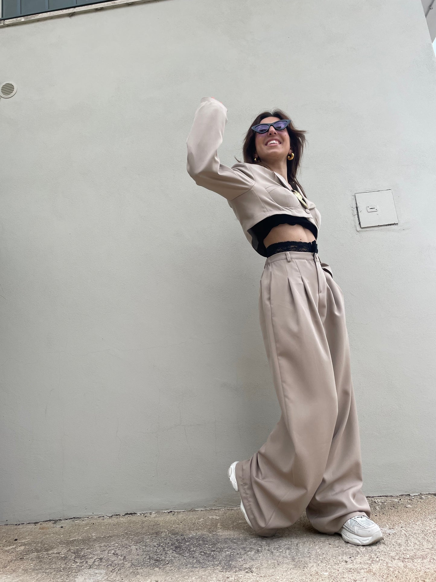 Completo crop in pizzo