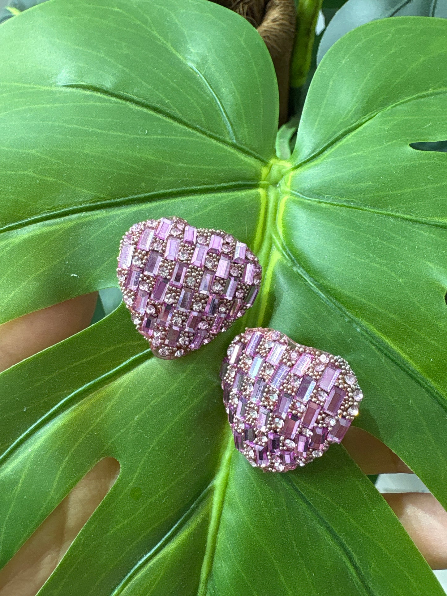 Orecchino cuore rosa