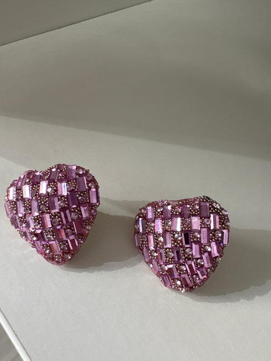 Orecchino cuore rosa