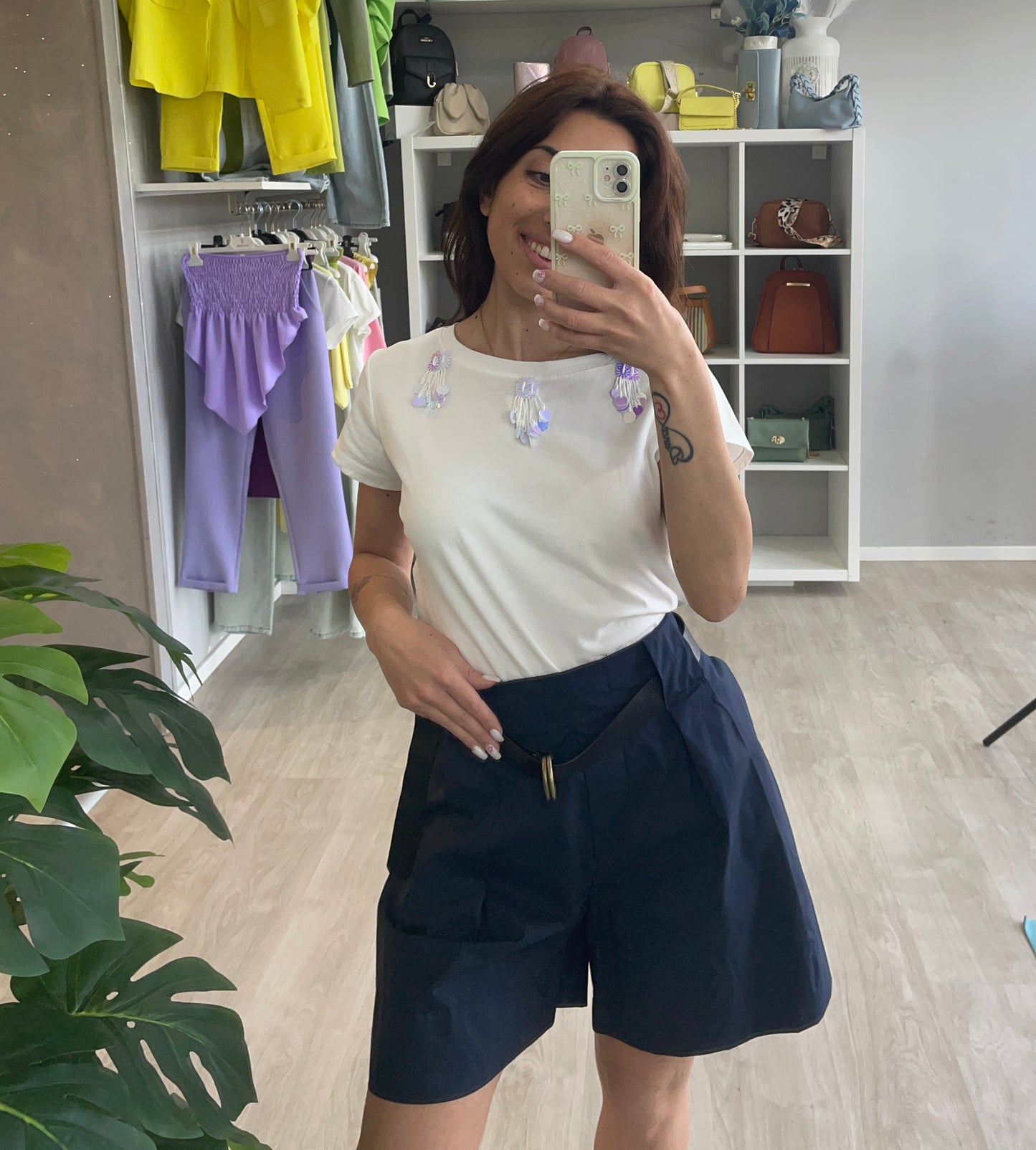 Bermuda donna