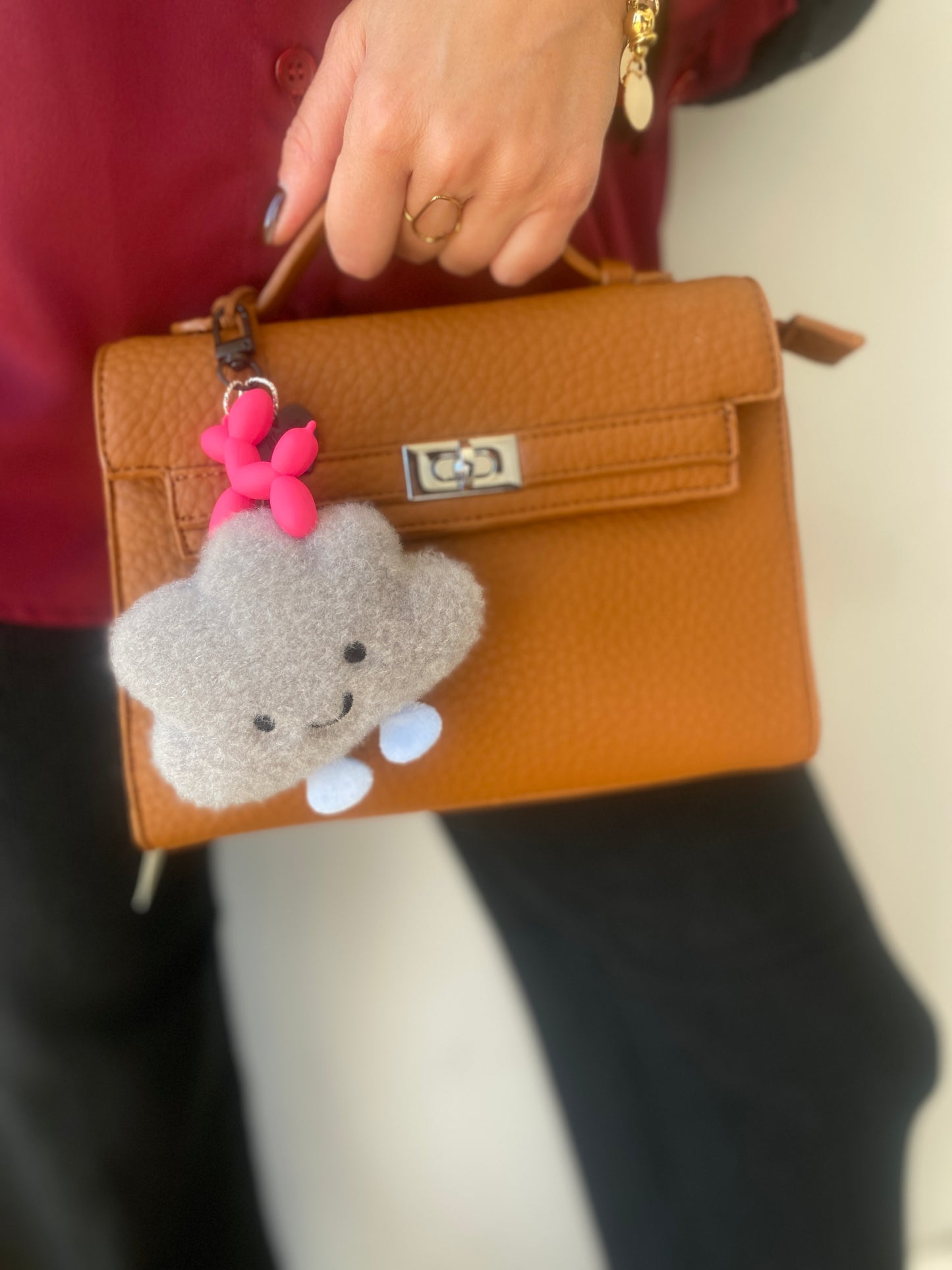 Borsa simil Hermes con charms