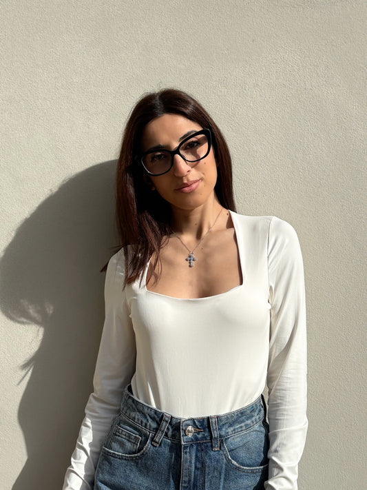 Maglia scollo quadrato