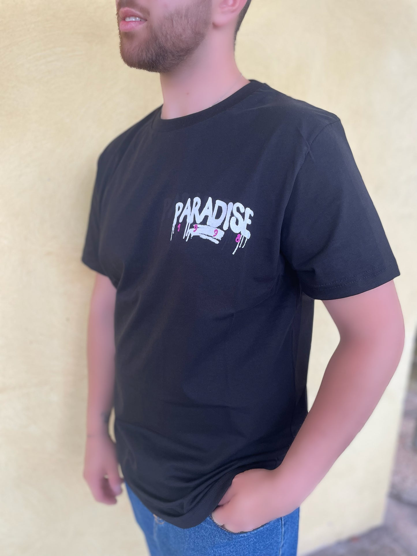 T-shirt paradise