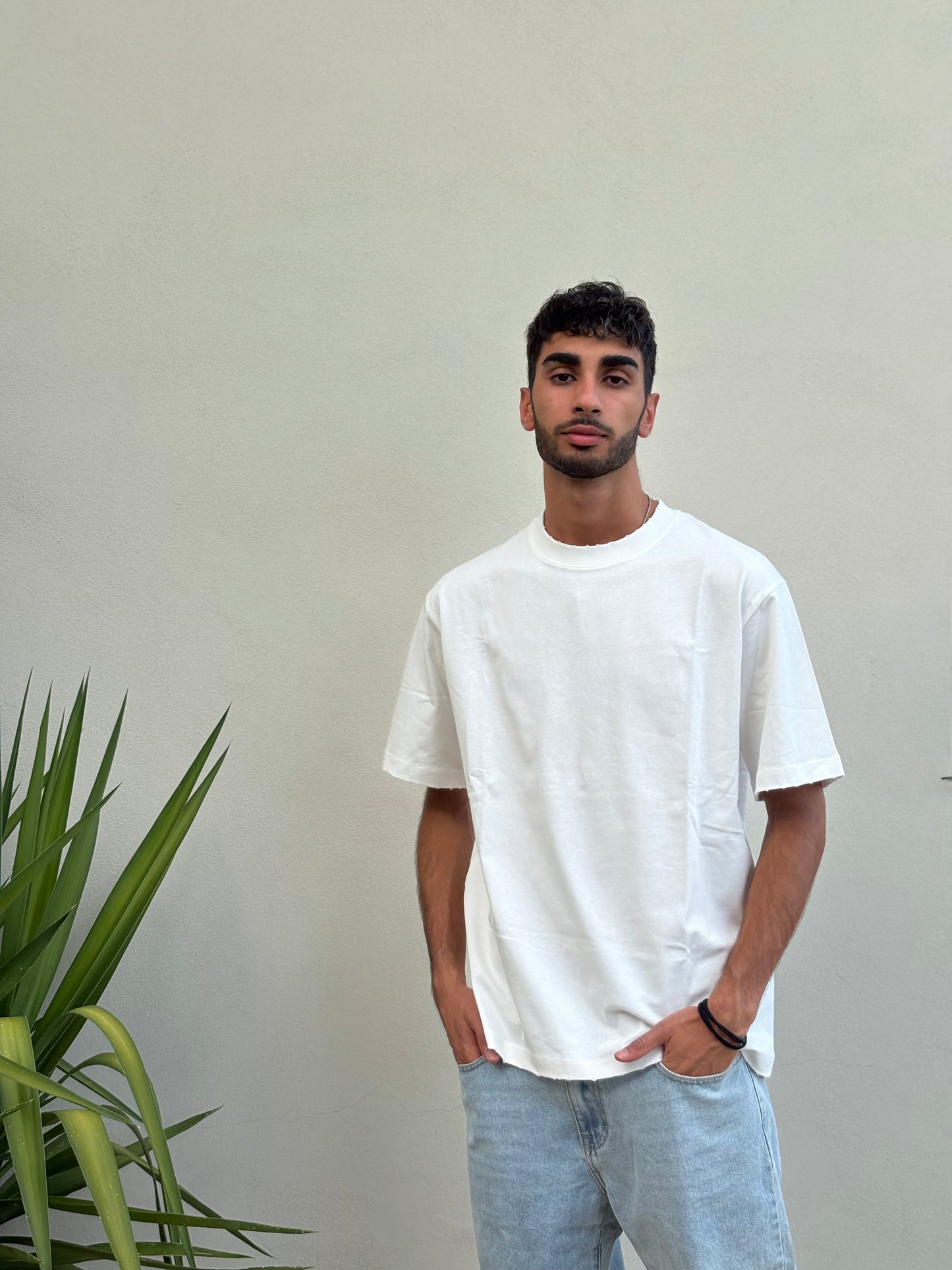 T-shirt street over